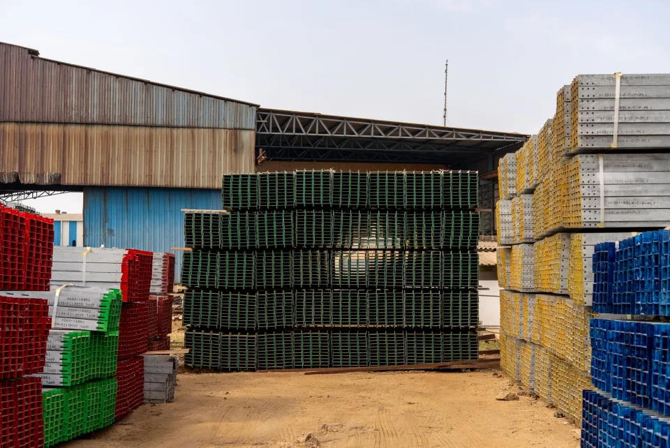 Vật liệu xây dựng & phụ kiện